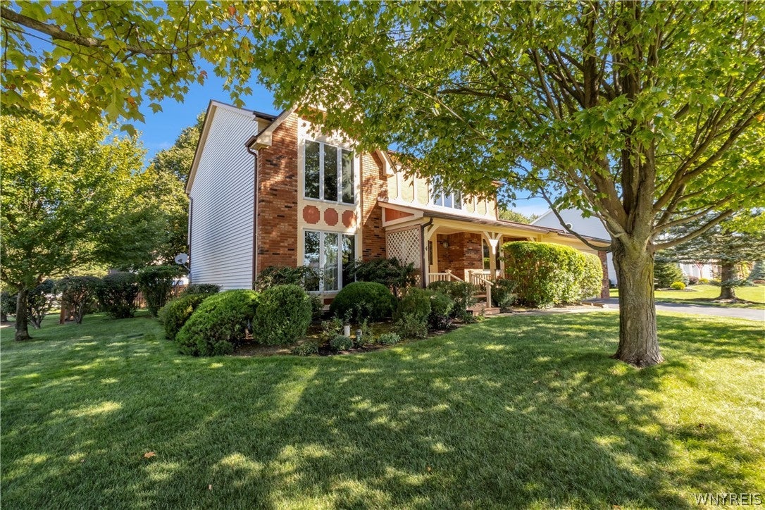 4 Meadowdale Lane