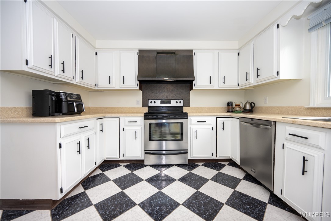 1150 Como Park Boulevard, Cheektowaga, New York image 14