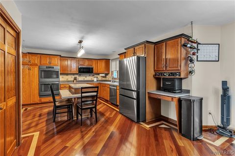 Tiny photo for 7134 Marigold Drive, Wheatfield, NY 14120 (MLS # B1693453)
