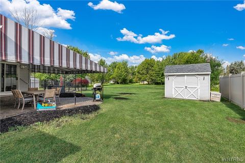 Tiny photo for 7134 Marigold Drive, Wheatfield, NY 14120 (MLS # B1693453)