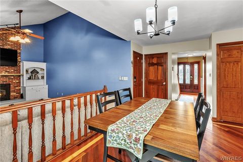 Tiny photo for 7134 Marigold Drive, Wheatfield, NY 14120 (MLS # B1693453)