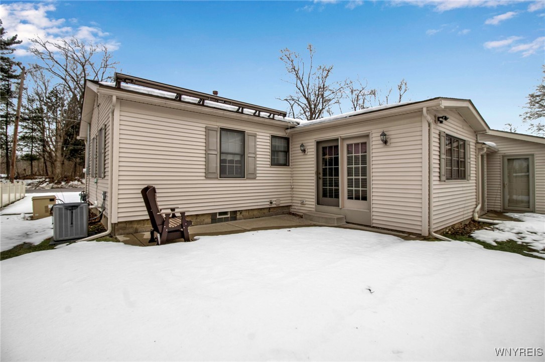 1012 Exchange Street, Alden, New York image 29