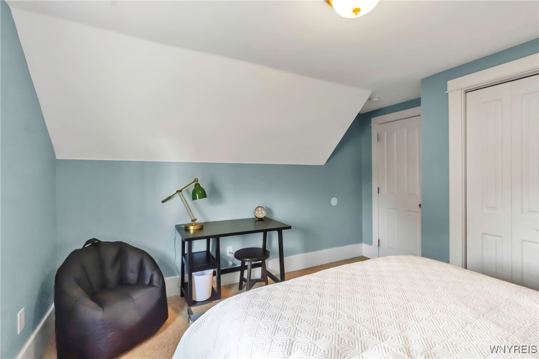 260 S Grove Street, Aurora, New York image 37