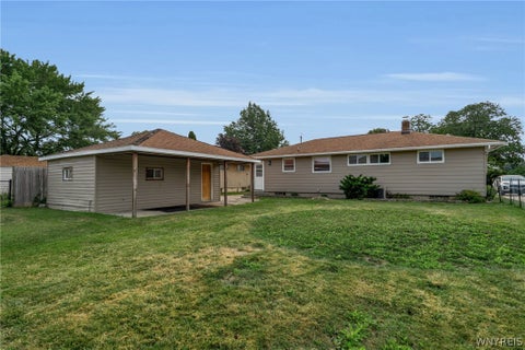 Tiny photo for 352 Two Mile Creek Road, Tonawanda, NY 14150 (MLS # B1701975)