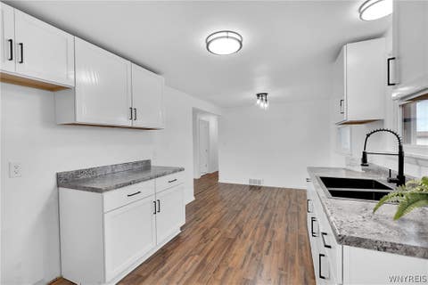 Tiny photo for 352 Two Mile Creek Road, Tonawanda, NY 14150 (MLS # B1701975)