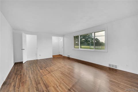 Tiny photo for 352 Two Mile Creek Road, Tonawanda, NY 14150 (MLS # B1701975)