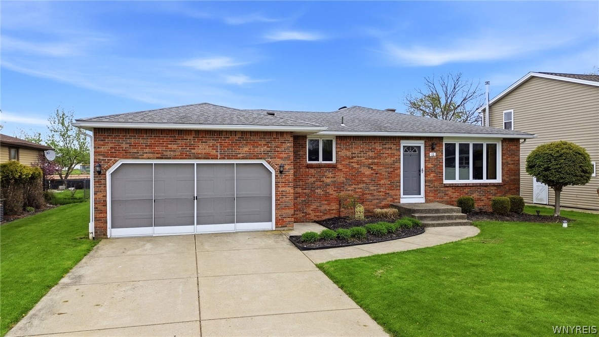 11 Martinique Drive