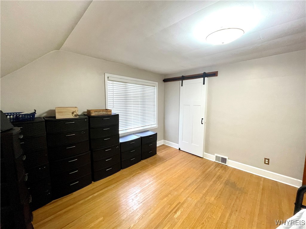 225 S Shore Boulevard, Lackawanna, New York image 21