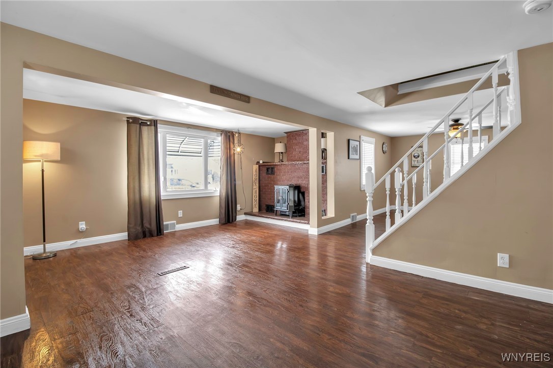 124 Hillside Avenue, Orchard Park, New York image 4