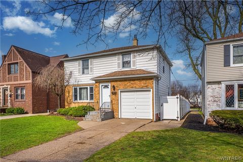 Photo of 96 Hendricks Boulevard, Amherst, NY 14226 (MLS # B1671876)