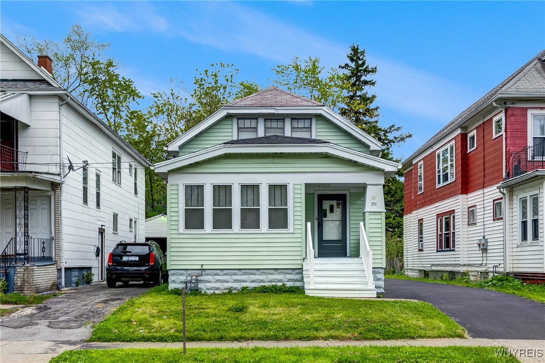 351 Cambridge Avenue, Buffalo, New York image 2