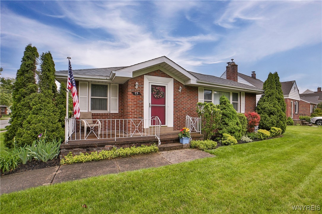 73 Stevenson Blvd Blvd, Amherst, New York image 1