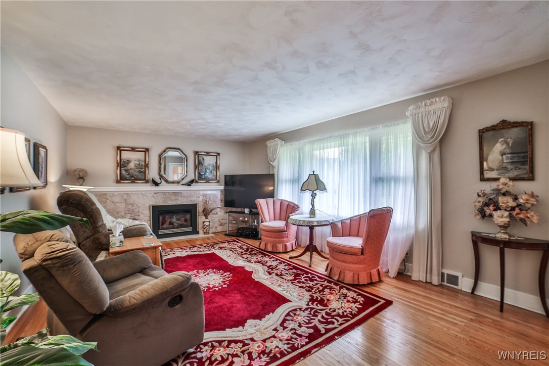 73 Stevenson Blvd Blvd, Amherst, New York image 4