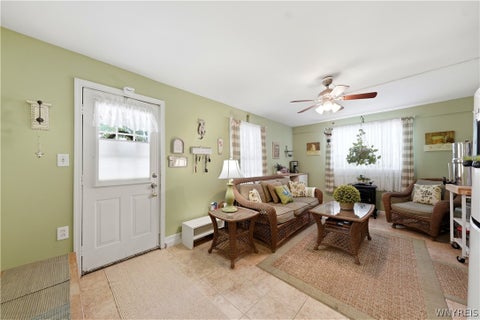 Tiny photo for 158 Pryor Avenue, Tonawanda, NY 14150 (MLS # B1694912)