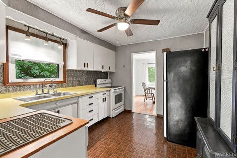 Tiny photo for 6458 Cloverleaf Drive, Lockport Town, NY 14094 (MLS # B1715340)
