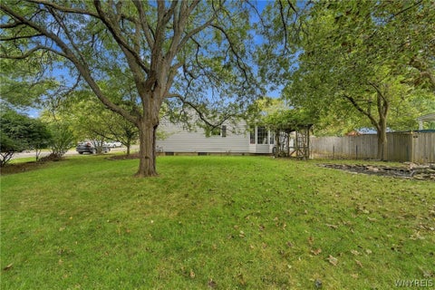 Tiny photo for 6458 Cloverleaf Drive, Lockport Town, NY 14094 (MLS # B1715340)