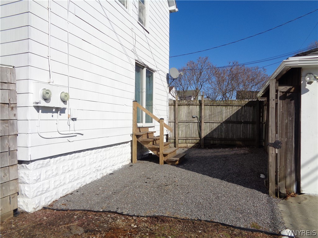 312 Victoria Boulevard