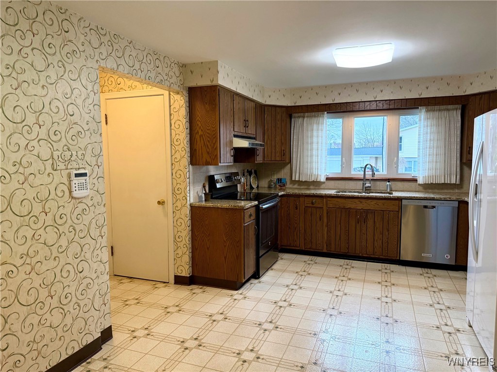 982 Mckinley Avenue, Niagara Falls, New York image 8