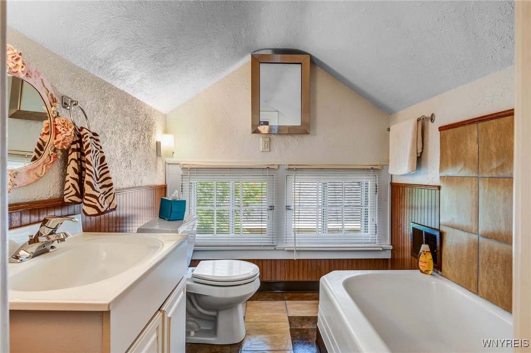 8431 W Rivershore Drive, Niagara Falls, New York image 49