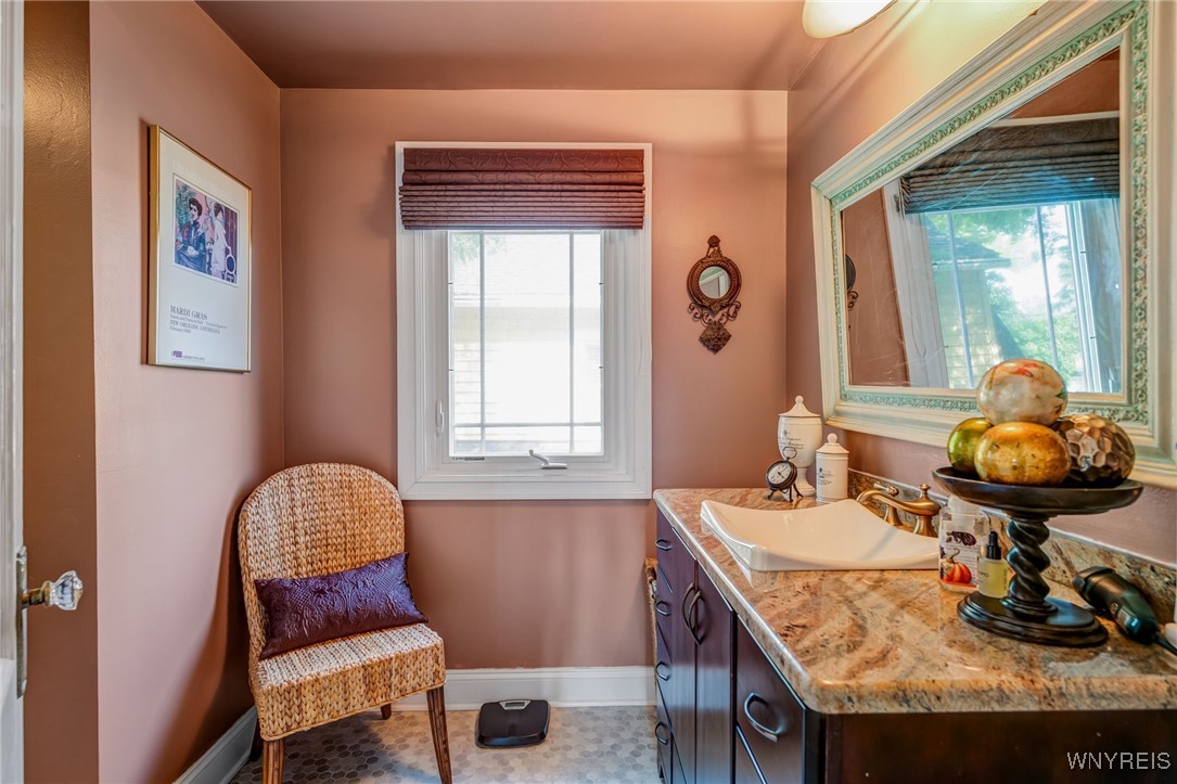 8431 W Rivershore Drive, Niagara Falls, New York image 43
