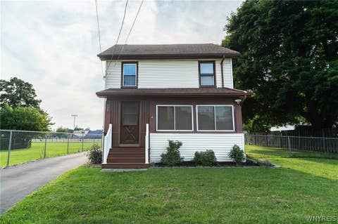 Tiny photo for 123 Oak Street, Batavia City, NY 14020 (MLS # B1705706)