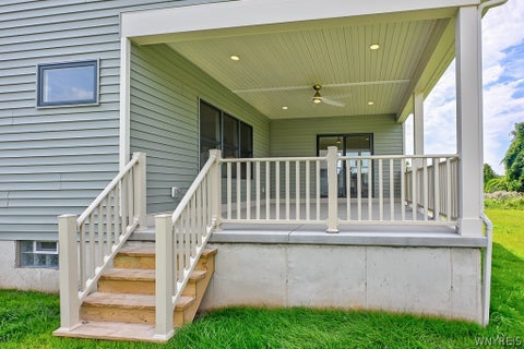 Tiny photo for 5112 Kandefer's Trail, Clarence, NY 14221 (MLS # B1713477)