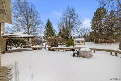 Tiny photo for 66 Windsong Court, Amherst, NY 14051 (MLS # B1655286)