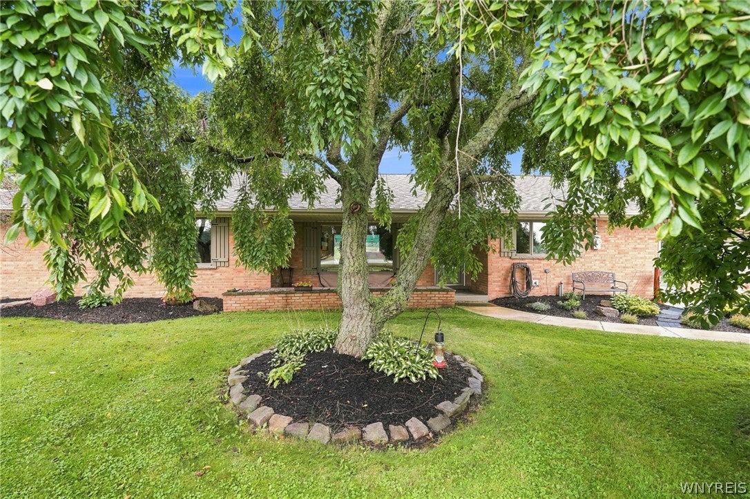 2192 Youngstown-Lockport Road
