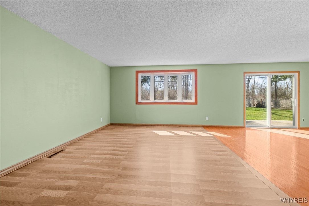 104 Susan Drive, Cheektowaga, New York image 12