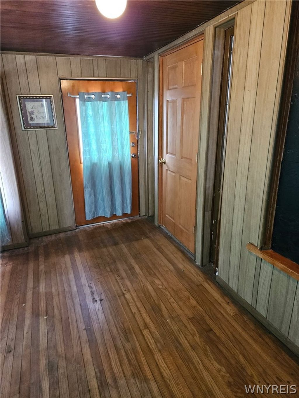 Photo of 91 Armin Place, Buffalo, NY 14210 (MLS # B1674417)