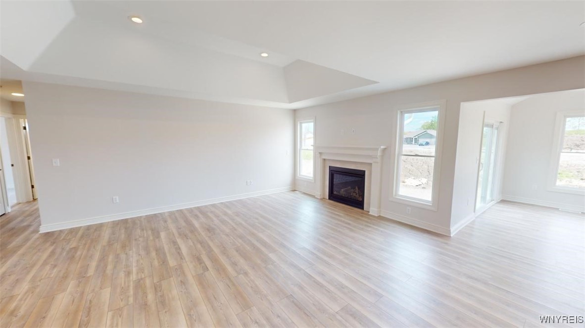322 Cardinal Way, North Tonawanda, New York image 2