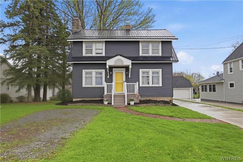 Homes For Sale - 2575 Amsdell Road<br/> Hamburg, NY 14075