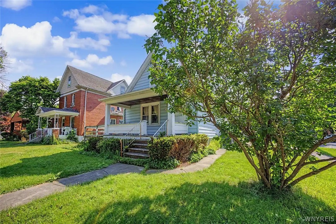 457 27th Street - Photo 3