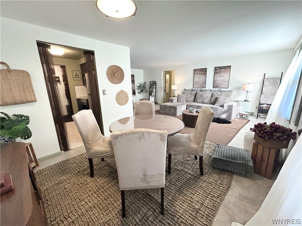 1380 Maple Road 8