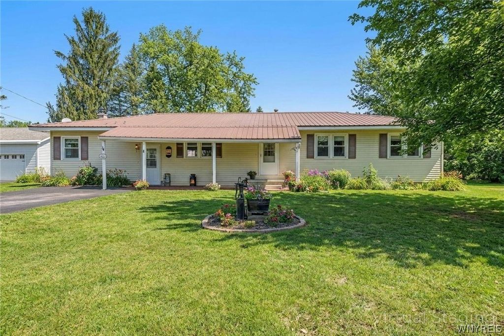 Photo of 14 1st Avenue, Yorkshire, NY 14042 (MLS # B1665924)