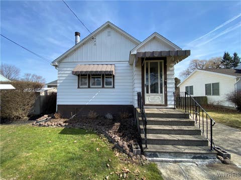 Photo for 110 Fernwood Avenue