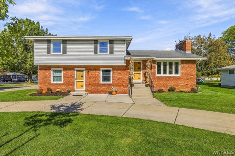Photo of 8200 Greiner Road, Clarence, NY 14221 (MLS # B1720640)