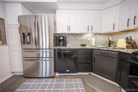 Tiny photo for 930 Hopkins Road #E, Amherst, NY 14221 (MLS # B1705464)