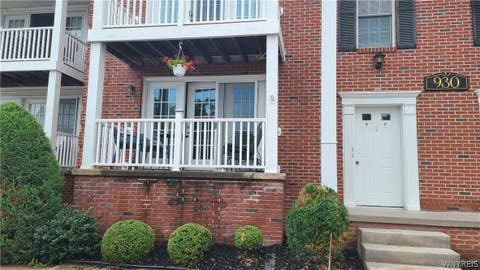 Tiny photo for 930 Hopkins Road #E, Amherst, NY 14221 (MLS # B1705464)