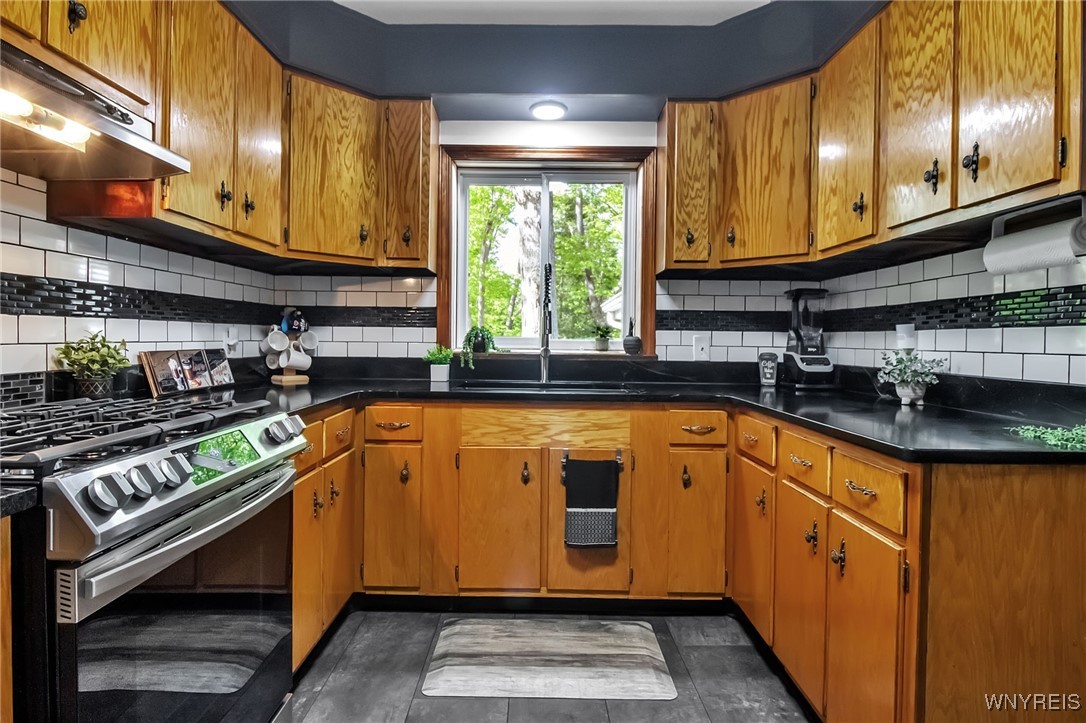 978 Quaker Road, Aurora, New York image 10