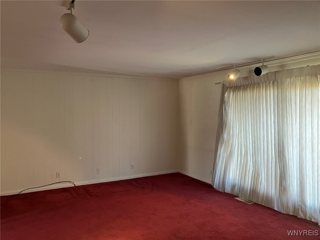 204 Delamere Road, Amherst, New York image 12
