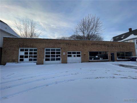 2839 S Park Avenue Buffalo NY 14218