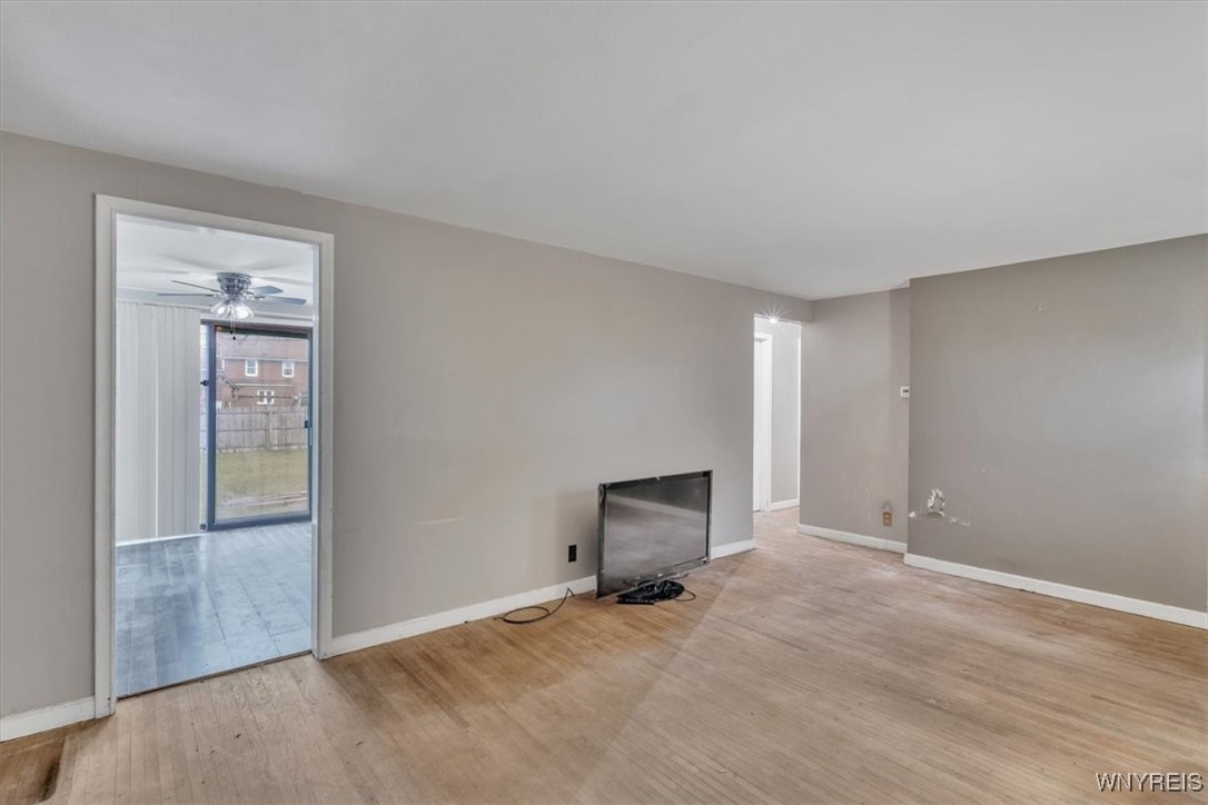 381 Cornwall Avenue, Tonawanda, New York image 4