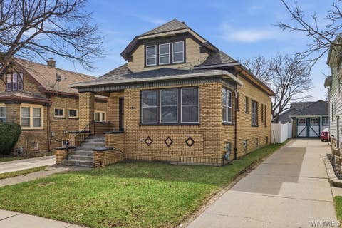 Homes For Sale - 77 Connelly Avenue<br/> Buffalo, NY 14215