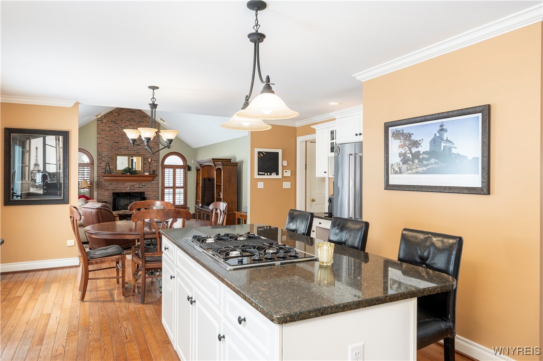 210 Fox Meadow Lane, Orchard Park, New York image 12