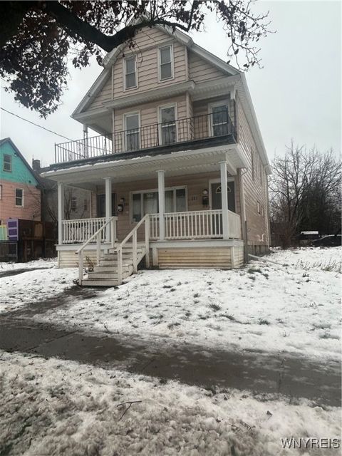 Photo of 203 W Delavan Avenue #S, Buffalo, NY 14213 (MLS # B1654229)