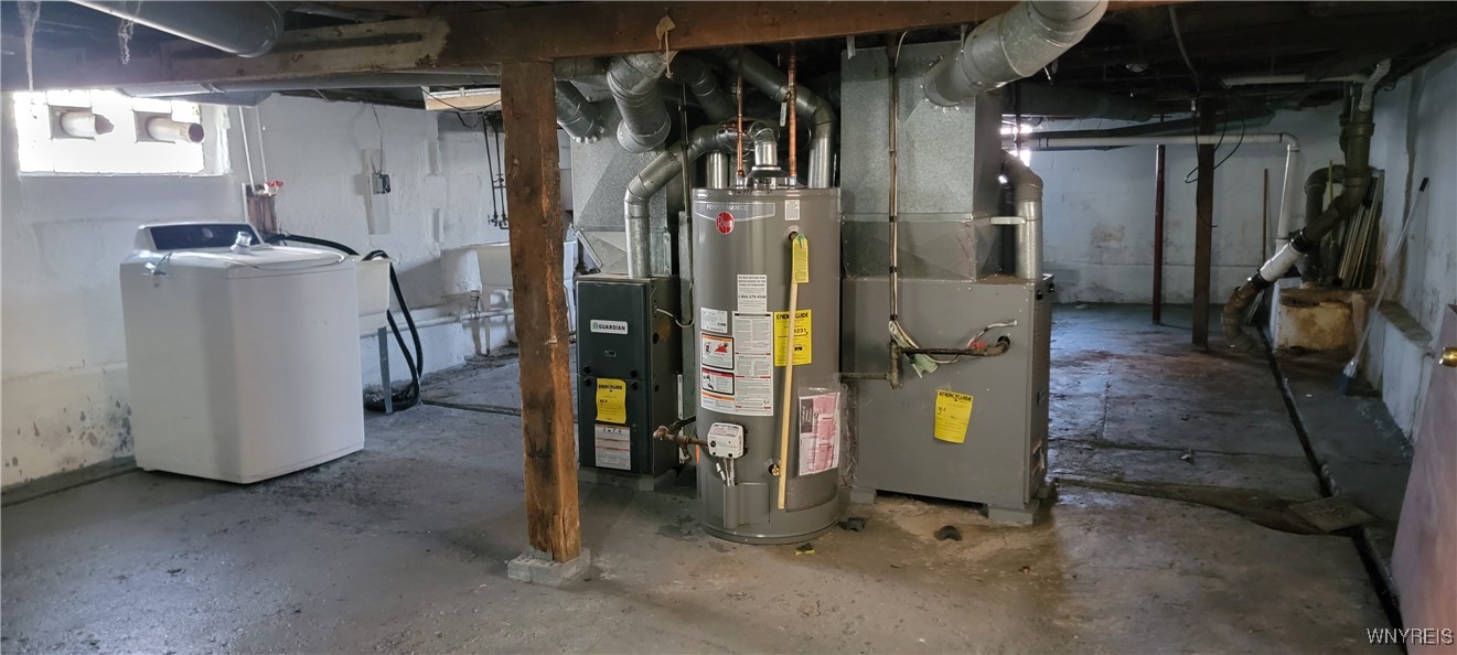 Niagara Falls, New York 14305, United States, 4 Bedrooms Bedrooms, ,2 BathroomsBathrooms,Residential,Active,86784