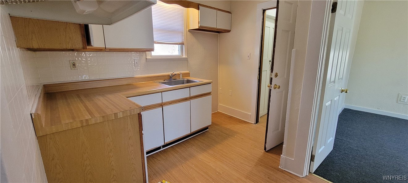 Niagara Falls, New York 14305, United States, 4 Bedrooms Bedrooms, ,2 BathroomsBathrooms,Residential,Active,86784