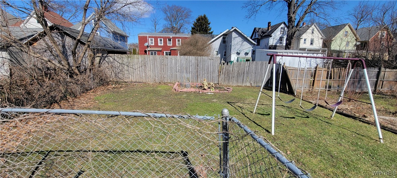 Niagara Falls, New York 14305, United States, 4 Bedrooms Bedrooms, ,2 BathroomsBathrooms,Residential,Active,86784