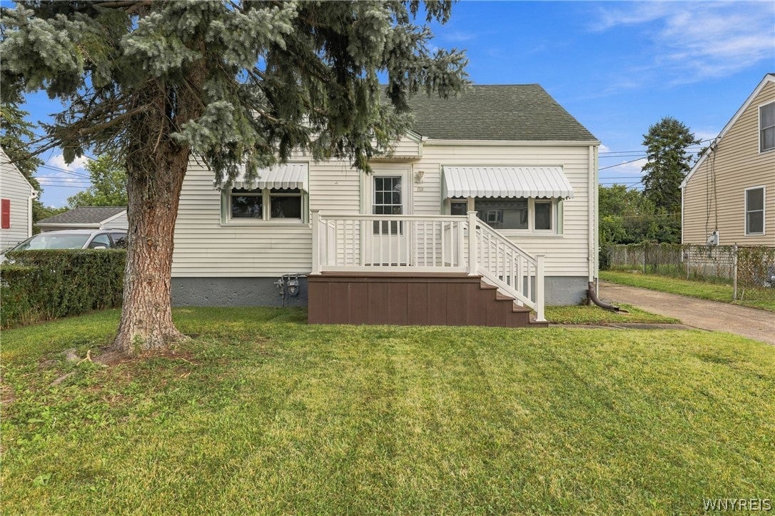 55 Waverly Avenue
